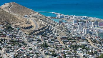 Comodoro Rivadavia, una de las ciudades en peligro por el efecto invernadero y el cambio climático. Comodoro Rivadavia, una de las ciudades en peligro por el efecto invernadero y el cambio climático.