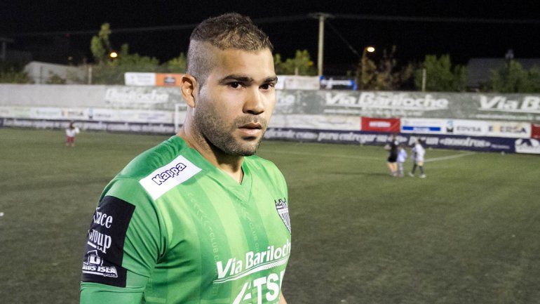 La relación del Mono Taborda con los hinchas no mejora.