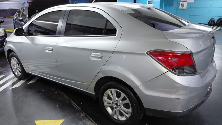 Chevrolet Prisma de la Cámara de Diputados que subasta el Banco Ciudad. Chevrolet Prisma de la Cámara de Diputados que subasta el Banco Ciudad.