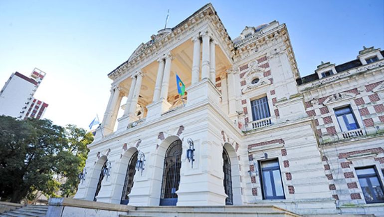 La provincia de Buenos Aires acordó con los bonistas que no habían entrado al canje 2021