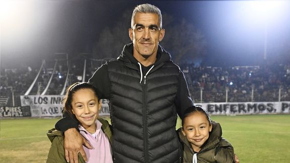 El merecido homenaje de Cipo a Manolo Berra