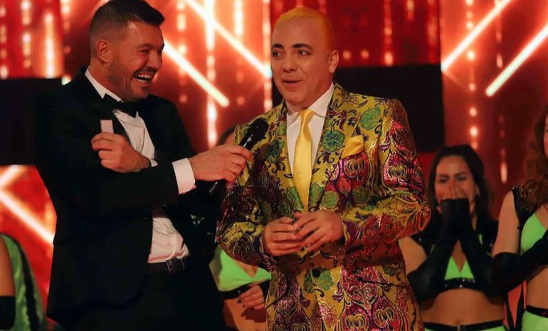 Tras la salida anticipada de Cristian Castro de Canta conmigo ahora, Tinelli busca una figura internacional para reemplazarlo.