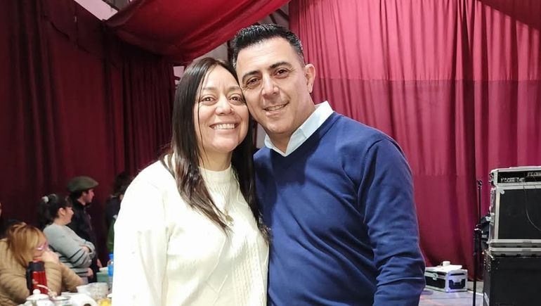 Jefes comunales, Malvina Antiñir y Nicolás Albarracín. Jefes comunales, Malvina Antiñir y Nicolás Albarracín.