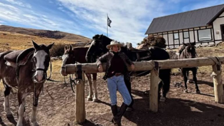 Las fotos del hermoso viaje en familia de Nicole Neumann para acompañar a Urcera en la Patagonia Argentina