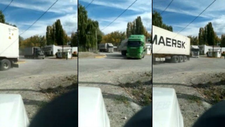 Video: así los camiones internacionales esquivan los cortes