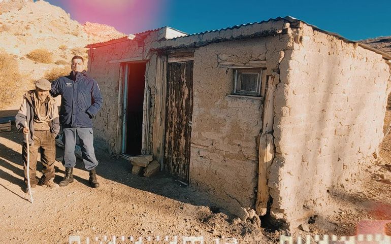 El ermitaño del norte neuquino que aún abraza a su soledad