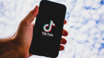 tik tok suspendido en italia.jpg