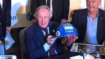 Jackie Stewart considera que Juan Manuel Fangio fue su héroe