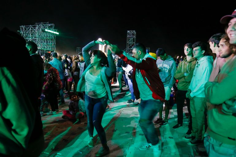 La noche que la Isla 132 se convirtió en una pista de baile