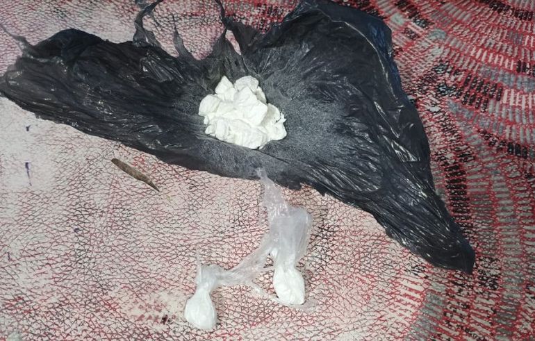 En los operativos en Comodoro Rivadavia secuestraron 480 dosis de cocaína. En los operativos en Comodoro Rivadavia secuestraron 480 dosis de cocaína.