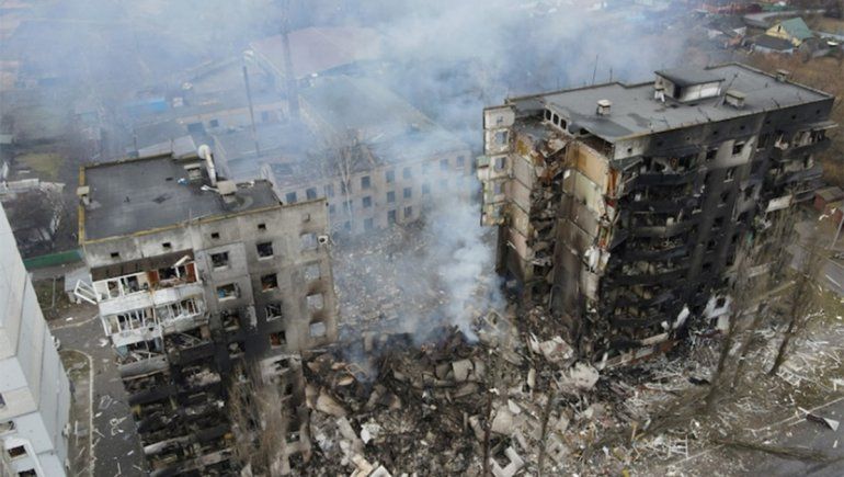 Un drone muestra la destrucción del ataque ruso a objetivos civiles