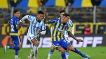 di maria exploto contra milito por sus declaraciones y las dudas por el arbitraje en la victoria de central di maria exploto contra milito por sus declaraciones y las dudas por el arbitraje en la victoria de central