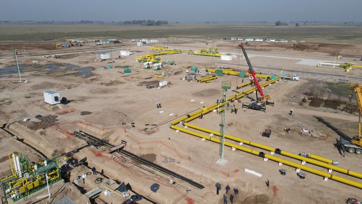 La planta compresora Mercedes del Gasoducto Presidente Néstor Kirchner se inaugurará en septiembre. La planta compresora Mercedes del Gasoducto Presidente Néstor Kirchner se inaugurará en septiembre.