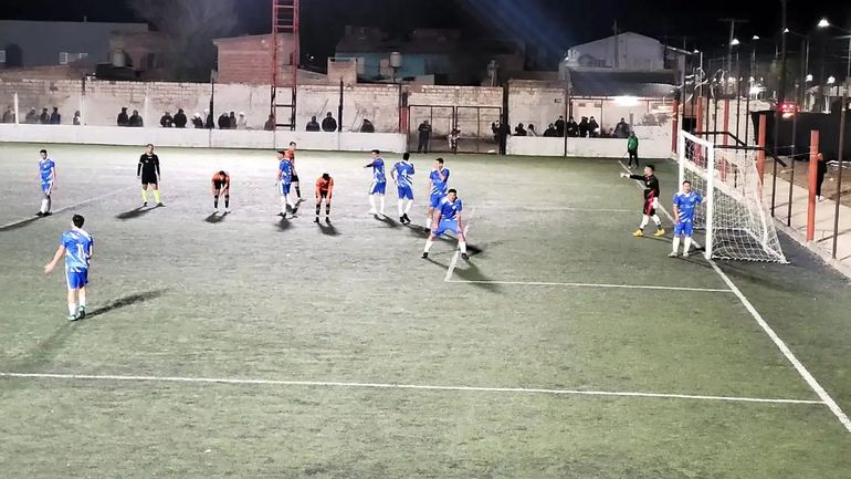 Rivadavia y Petrolero empataron sin goles en el 30 de Septiembre.&nbsp;