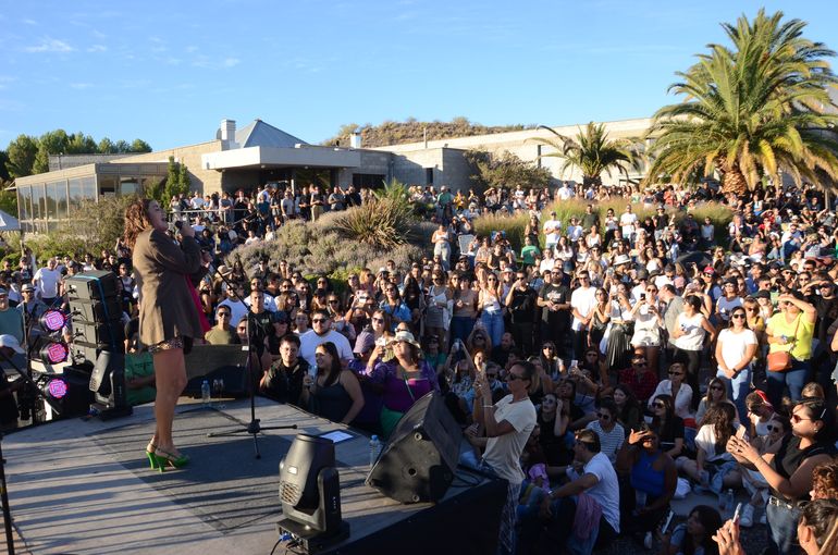 Vendimia Neuquina: la propuesta cautivante que causó furor en el primer día