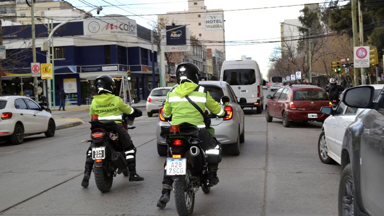 El municipio llevó adelante una nueva serie de controles de tránsito en la ciudad. | LM Neuquen El municipio llevó adelante una nueva serie de controles de tránsito en la ciudad.