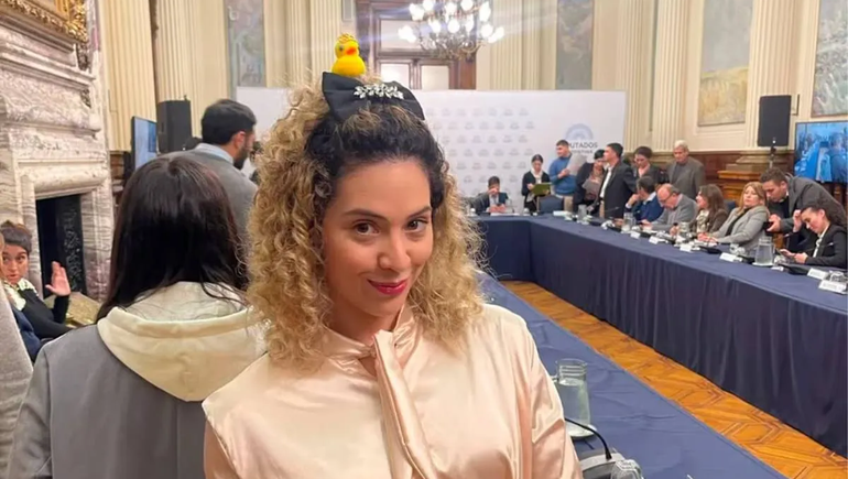 La diputada libertaria Lourdes Arrieta sorprendió en el Congreso