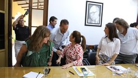 Fanny Mansilla con el secretario de Gobienro, Jorge Tobares.