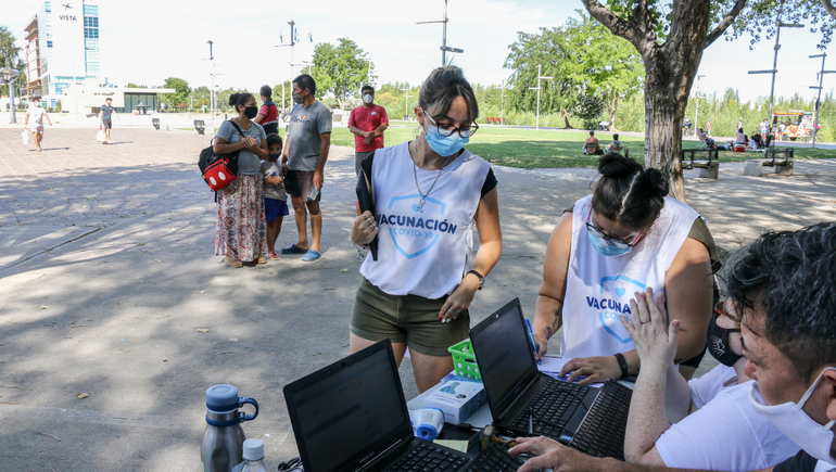 Se suspendió la vacunación en el dispositivo del Paseo de la Costa