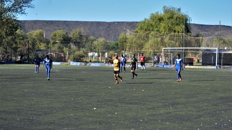 ¡De diez, Rincón! Goleada histórica y clasificación