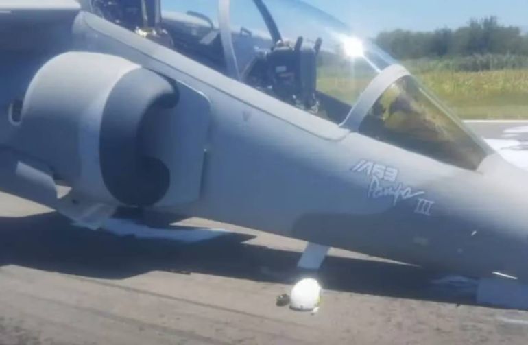 El avión Caza A-4AR C-911 de la Fuerza Aérea Argentina estaba realizando maniobras de entrenamiento