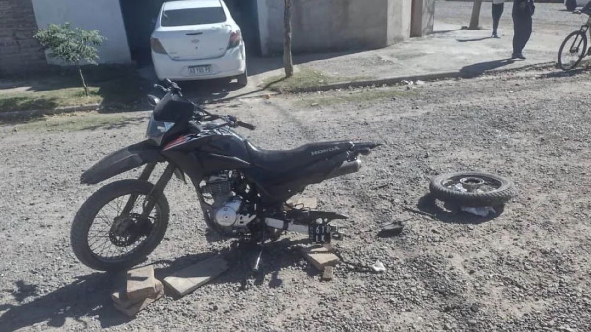 Tuvieron que desarmar la moto hasta liberar el bracito de la niña.&nbsp;