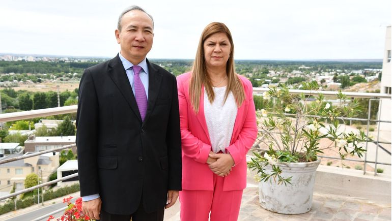 El embajador chino en Neuquén: Las puertas de la estación están abiertas a toda la sociedad