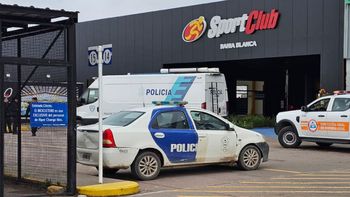 La Justicia investiga las condiciones de seguridad del gimnasio donde ocurrió la caída que terminó con la muerte de Roberto Cafasso. La Justicia investiga las condiciones de seguridad del gimnasio donde ocurrió la caída que terminó con la muerte de Roberto Cafasso.