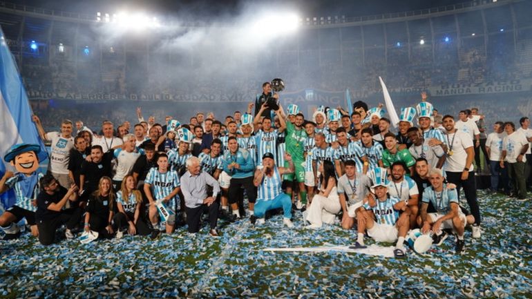 Racing quiere volver a gritar campeón Racing quiere volver a gritar campeón