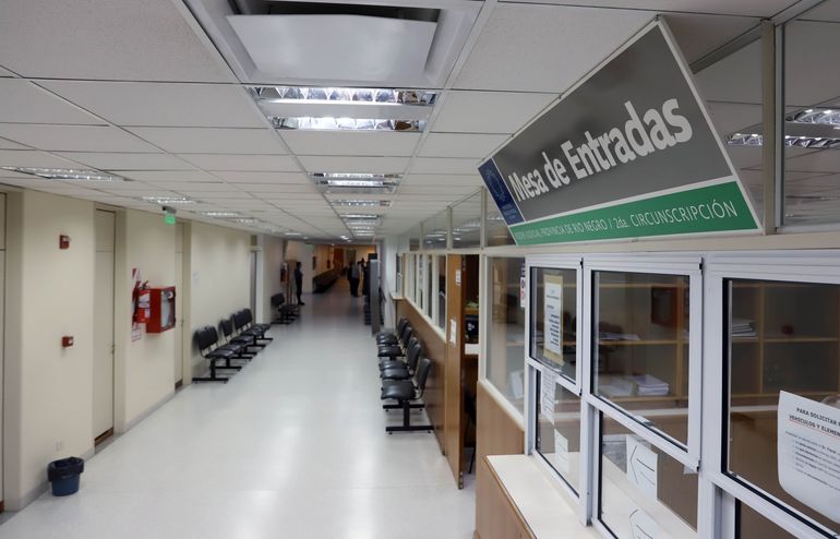 Un violento llamó a su pareja cuando lo estaba denunciando en fiscalía con el fin de intimidarla