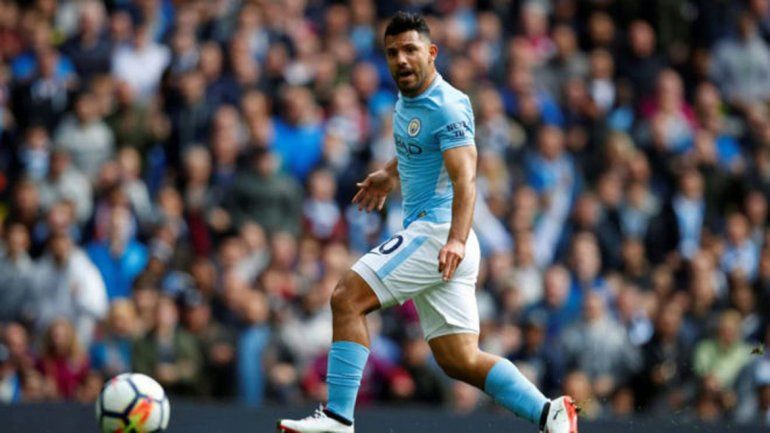 El kun deja su huella en la Liga Inglesa.