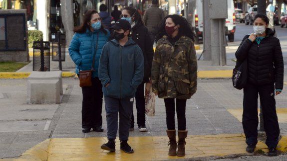 Neuquén sumó dos muertes y 51 casos de coronavirus durante el martes