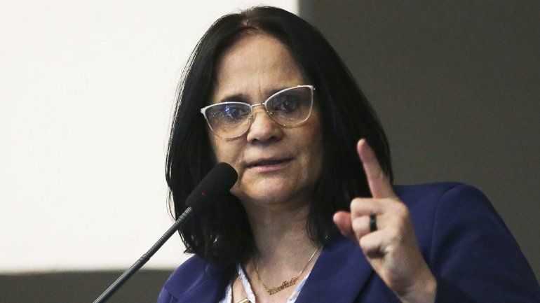 Ministra brasileña: Las niñas son violadas porque no usan calzones