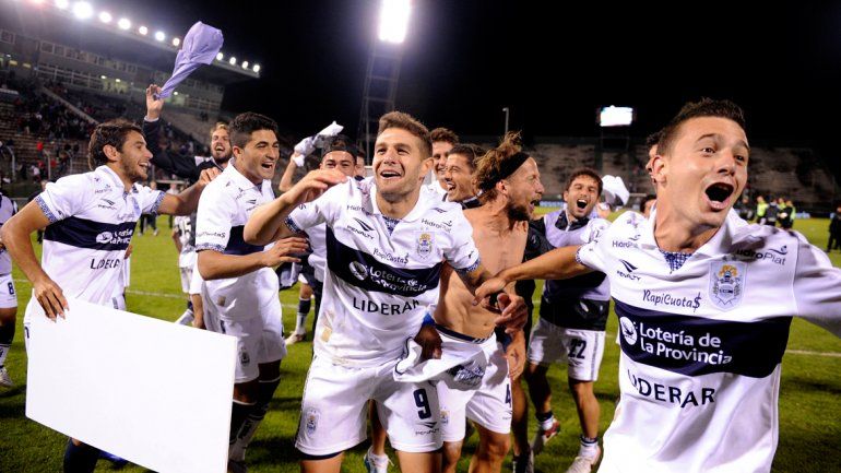 El Lobo lo ganaba 2 a 0