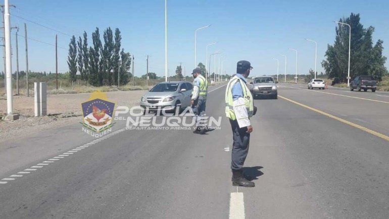 Los policías imputados aseguraron que hacían un control sobre la Ruta 22 y que los sospechosos escaparon. Después