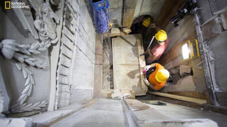 Científicos griegos destaparon la que se considera la tumba de Cristo.