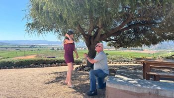 Rick Harrison le realizó una increíble propuesta de casamiento a su pareja en Chile. Rick Harrison le realizó una increíble propuesta de casamiento a su pareja en Chile.