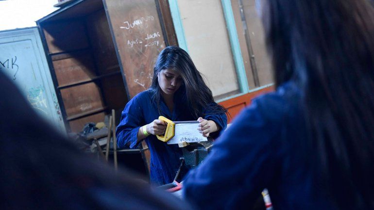 Los alumnos de las técnicas, más lejos de los talleres