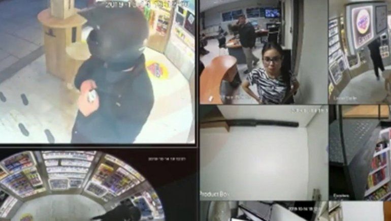 Quiso robar en un kiosco inteligente y fue ridiculizado