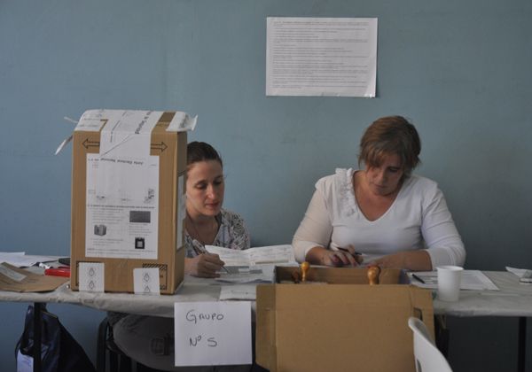 El Gobierno formalizó las fechas de las elecciones