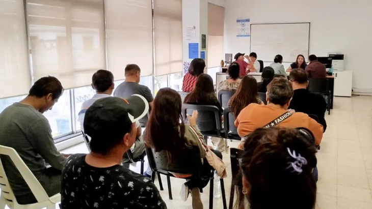 Más de 43.000 personas migraron a Neuquén en solo dos años por el auge energético patagónico. Más de 43.000 personas migraron a Neuquén en solo dos años por el auge energético patagónico.