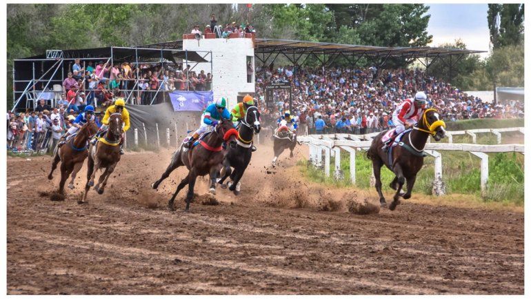 El Clásico de la Mujer, lo mejor del día en el Jockey Club
