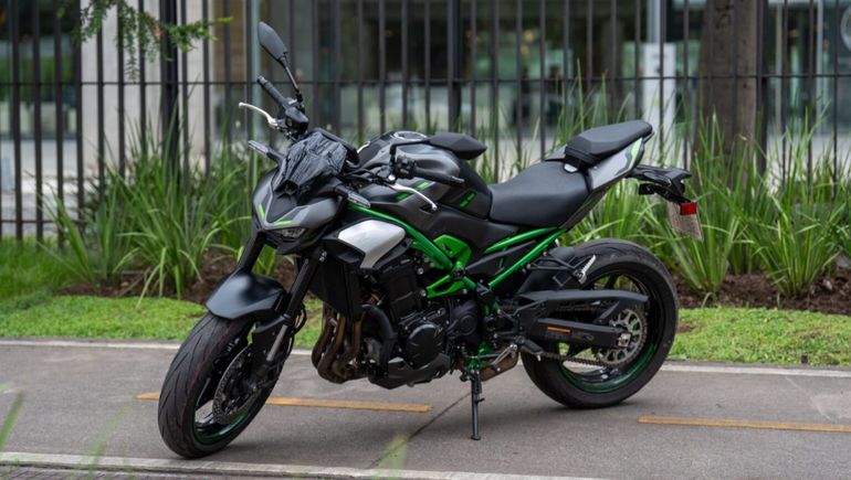 Kawasaki Z900. Kawasaki Z900.