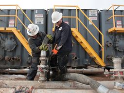 Neuquén ($2.659.048) y Santiago del Estero ($449.603): los extremos salariales del país según Interbanking. Neuquén ($2.659.048) y Santiago del Estero ($449.603): los extremos salariales del país según Interbanking.