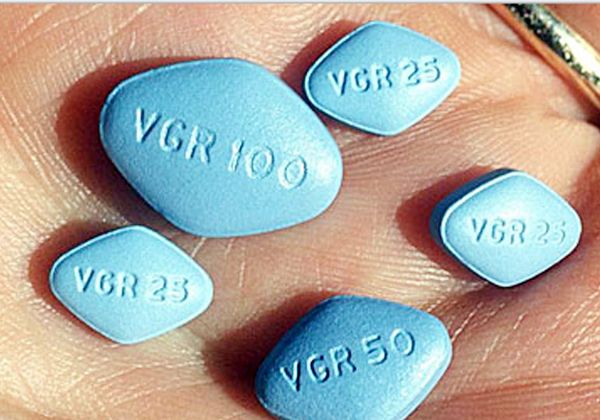 Miedo a fallar: los jóvenes buscan ayuda en el viagra