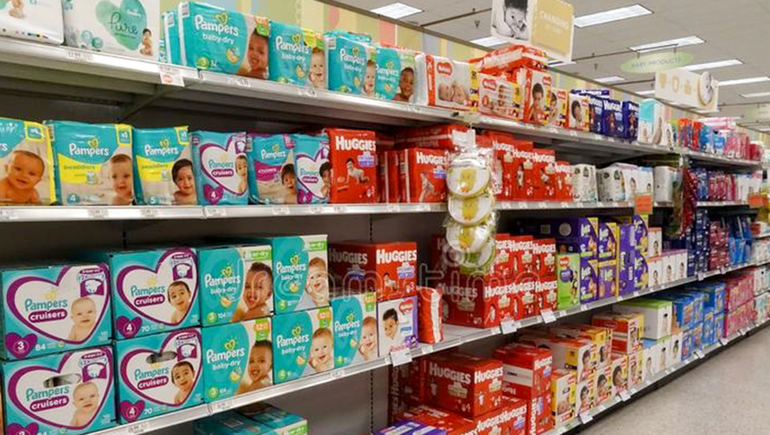 Estaban vencidos: retiran más de 300 productos para bebés de los super