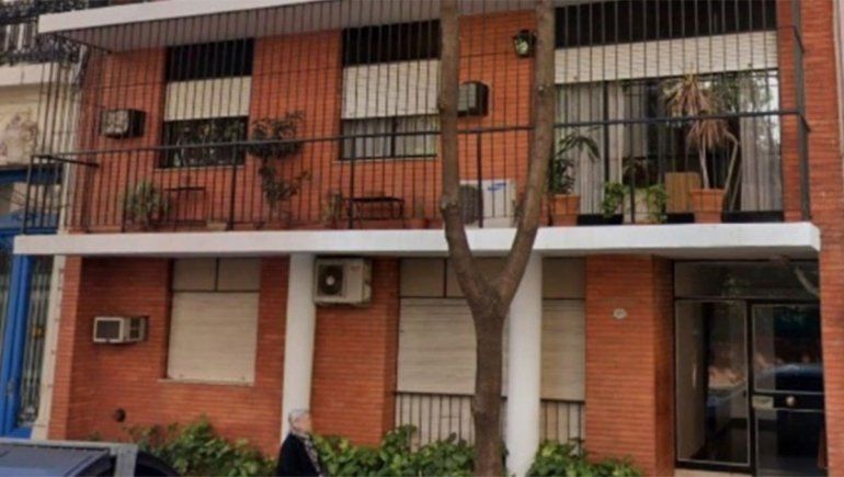 Denuncian a vecinos de un edificio por discriminar a una médica