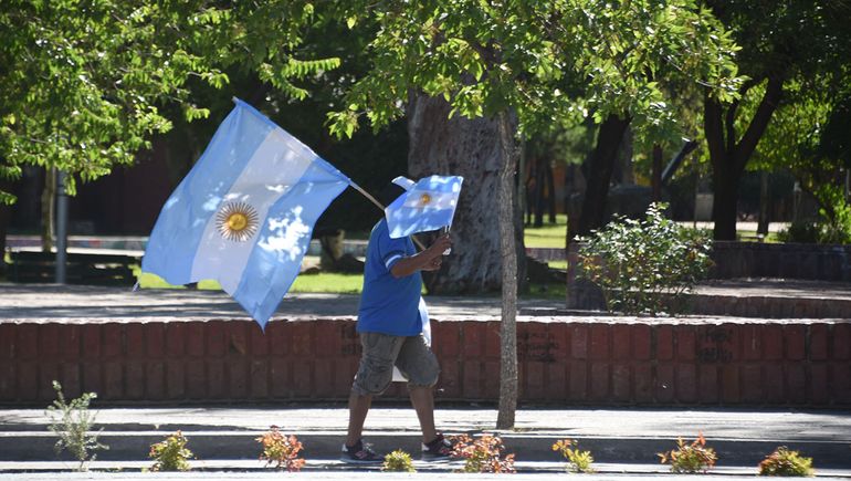Habrá vallas y cacheos para llegar al monumento si gana la Argentina