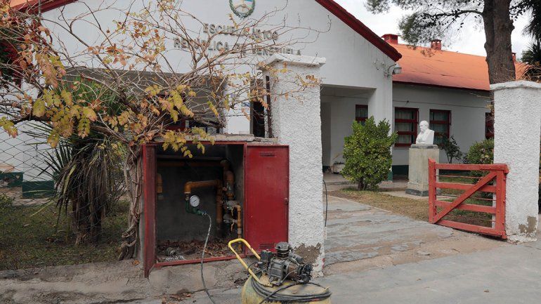 Centenario: llevará tiempo reparar las 8 escuelas