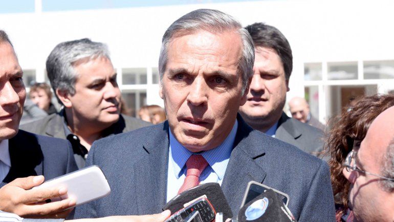 Con tranquilidad, Sapag ya escribe sus memorias y experiencias